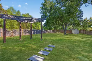 407 E Brooks St, Forney, TX 75126 - Photo 20