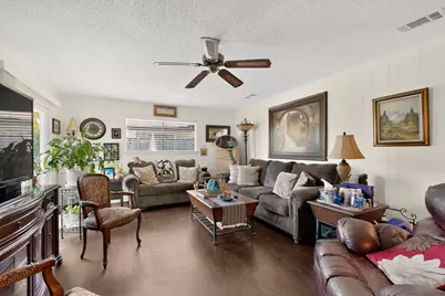 11341 Quail Run Street, Dallas, TX 75238 - Photo 32