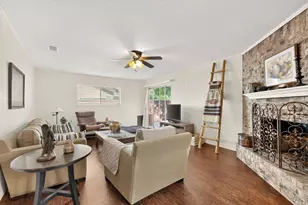 11341 Quail Run St, Dallas, TX 75238 - Photo 4