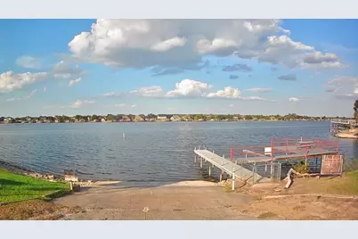 317 Timberline Drive, Granbury, TX 76048 - Photo 4