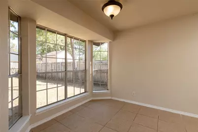 304 Cambridge Drive, Saginaw, TX 76179 - Photo 22