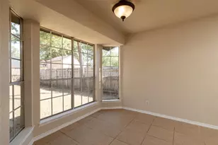 304 Cambridge Dr, Saginaw, TX 76179 - Photo 22