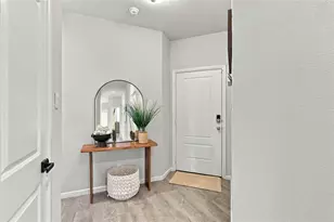 9733 New Bern Dr, Fort Worth, TX 76108 - Photo 14