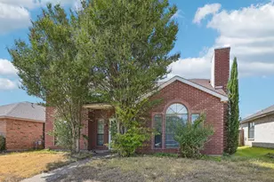 4357 Walsh Ln, Grand Prairie, TX 75052 - Photo 1