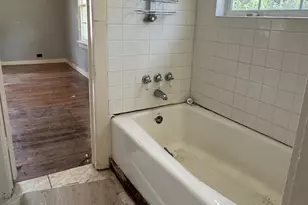 507 Poindexter Ave, Cleburne, TX 76033 - Photo 14