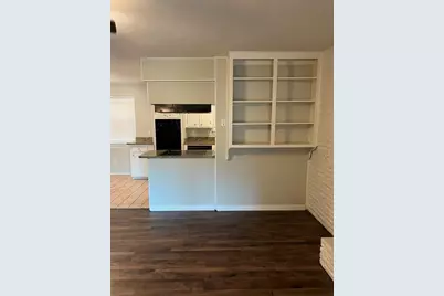 2501 White Oak Lane, Arlington, TX 76012 - Photo 10