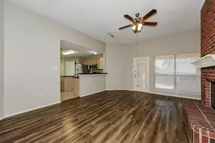 912 Winterbury Ct, DeSoto, TX 75115 - Photo 4