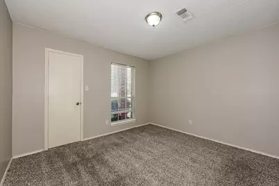 912 Winterbury Court, DeSoto, TX 75115 - Photo 12
