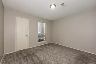 912 Winterbury Ct, DeSoto, TX 75115 - Photo 12