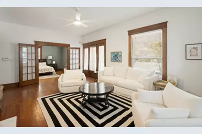 415 W Franklin Street, Waxahachie, TX 75165 - Photo 6