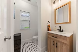 7011 Nueces Dr, Irving, TX 75039 - Photo 6