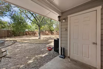4800 Kilpatrick Avenue, Fort Worth, TX 76107 - Photo 16