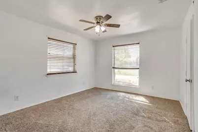 106 Bales Street #108, Cleburne, TX 76033 - Photo 26
