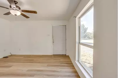 106 Bales Street #108, Cleburne, TX 76033 - Photo 12