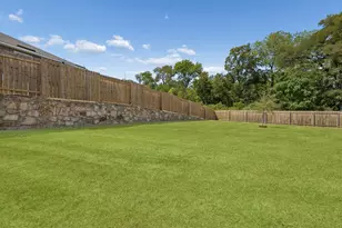 6307 Rain Lily Dr, Dallas, TX 75241 - Photo 4