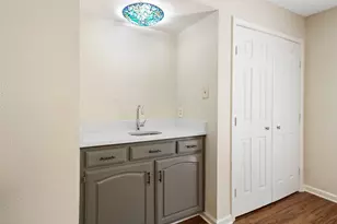 5816 Gatewood Dr, Arlington, TX 76016 - Photo 12