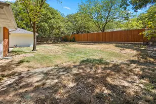 5816 Gatewood Dr, Arlington, TX 76016 - Photo 30