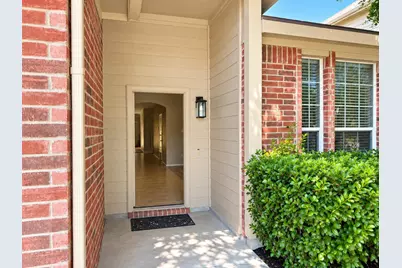 5820 Rubblestone Drive, McKinney, TX 75070 - Photo 2