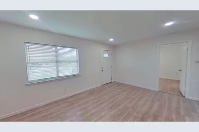 2320 Brockbank Drive, Irving, TX 75062 - Photo 4