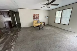 9505 Janet St, Hawk Cove, TX 75474 - Photo 6