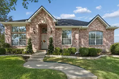 5213 Saint Charles Drive, Rowlett, TX 75088 - Photo 2