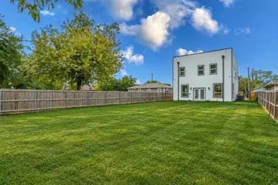 3610 Vilbig Road, Dallas, TX 75212 - Photo 24