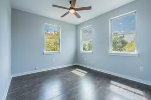 3610 Vilbig Rd, Dallas, TX 75212 - Photo 14