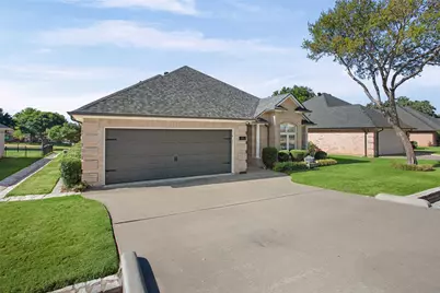 8606 Leisure Lane, Granbury, TX 76049 - Photo 2