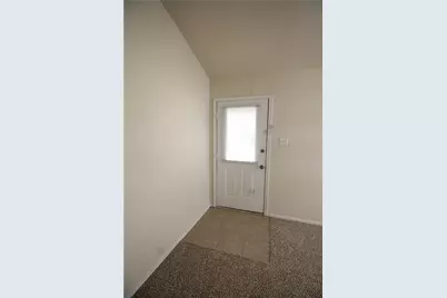 748 Versailles Street, Mesquite, TX 75149 - Photo 6