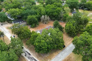 301 SE 5th St, Kerens, TX 75144 - Photo 4