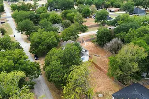 301 SE 5th St, Kerens, TX 75144 - Photo 2