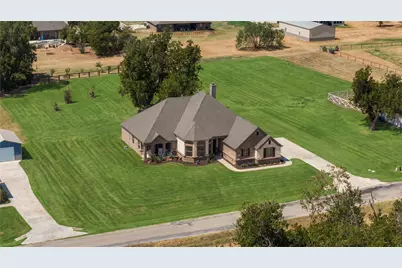 111 Eagle Point N, Azle, TX 76020 - Photo 36