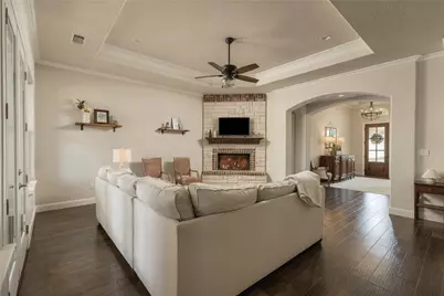 111 Eagle Point N, Azle, TX 76020 - Photo 14