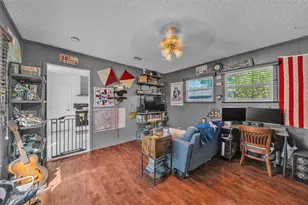 2309 Maryel Dr, Fort Worth, TX 76112 - Photo 14