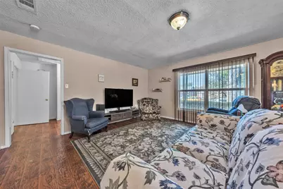 2309 Maryel Drive, Fort Worth, TX 76112 - Photo 6