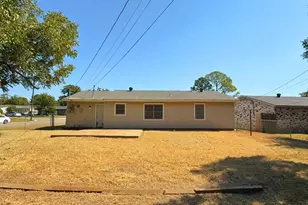 615 Crane Dr, Euless, TX 76039 - Photo 18