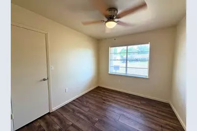 615 Crane Drive, Euless, TX 76039 - Photo 10