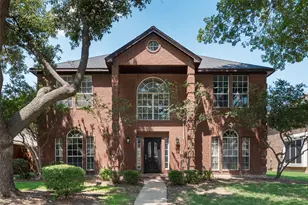 1909 Smith Dr, Plano, TX 75023 - Photo 2