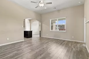 13641 Fehrman Rd, Crowley, TX 76036 - Photo 8