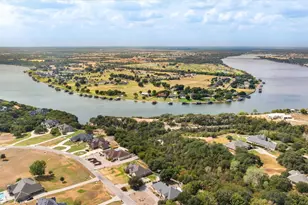 1616 Crow Creek Dr, Granbury, TX 76049 - Photo 38