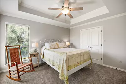 1616 Crow Creek Drive, Granbury, TX 76049 - Photo 28