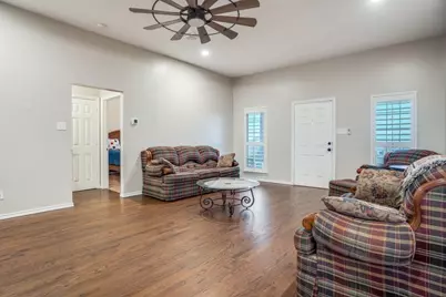 108 High Meadows Court, Decatur, TX 76234 - Photo 4
