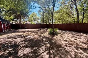 2926 Hillglenn Rd, Dallas, TX 75228 - Photo 24