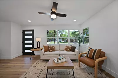 2926 Hillglenn Road, Dallas, TX 75228 - Photo 2
