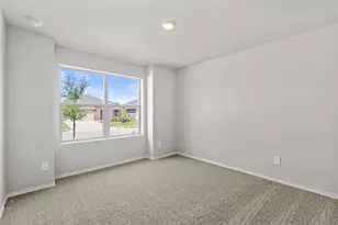 4253 Trickling Crk Ln, Fort Worth, TX 76036 - Photo 4