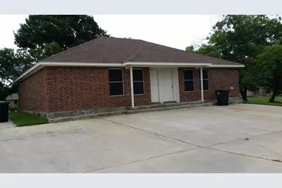 641 Woodard Avenue #C, Cleburne, TX 76033 - Photo 1