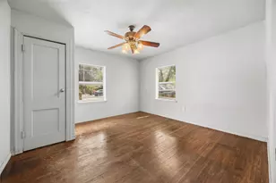 5800 Churchill Ave, Dallas, TX 75227 - Photo 18