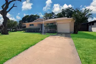 3121 Old Orchard Rd, Garland, TX 75041 - Photo 2