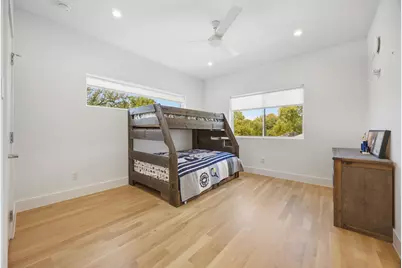 9750 Mixon Drive, Dallas, TX 75220 - Photo 30