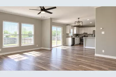 2833 Highland Road, Springtown, TX 76082 - Photo 2
